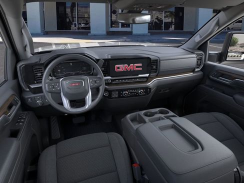 New 2026 GMC Sierra 2500 SLE image 15