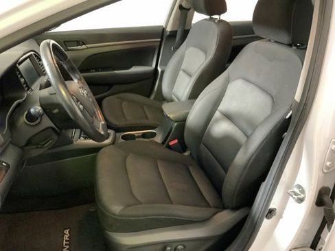 Used 2017 Hyundai Elantra Value Edition w/ Cargo Package image 21