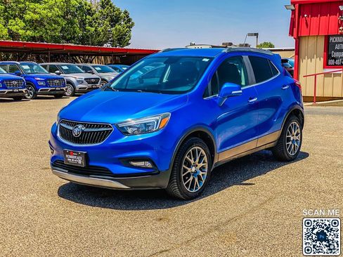 Used 2018 Buick Encore Sport Touring AWD/4WD image 4
