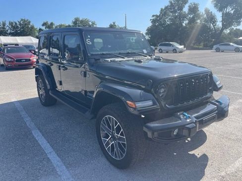 Used 2024 Jeep Wrangler High Altitude AWD/4WD image 1