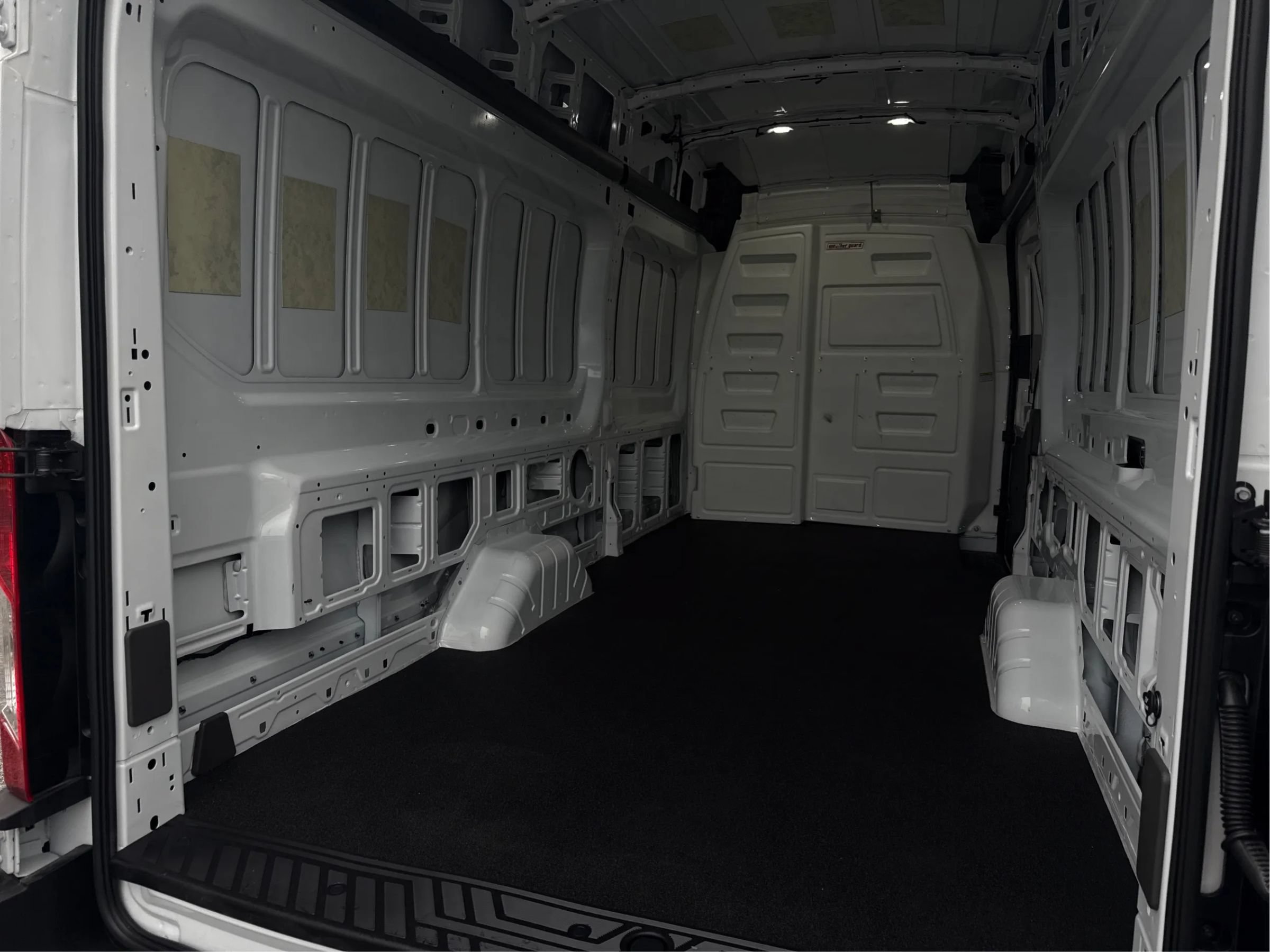 Used 2026 Ford Transit 250 148 High Roof Extended RWD image 20