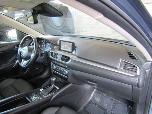 Used 2016 MAZDA MAZDA6 Touring w/ Touring Technology Package FWD image 11