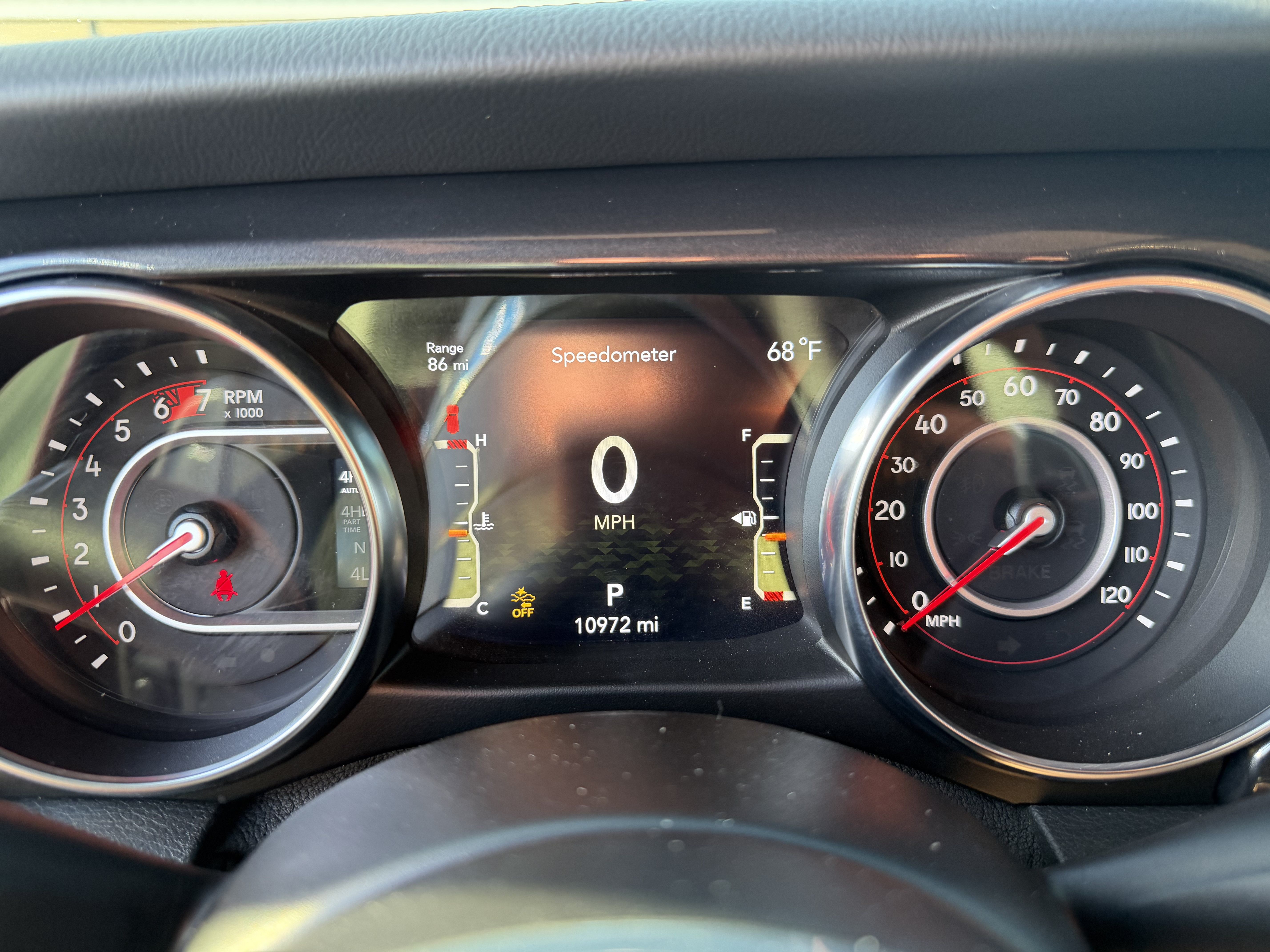 Used 2021 Jeep Wrangler Unlimited Rubicon w/ Dual Top Group AWD/4WD image 18