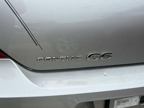 Used 2008 Pontiac G6 GT w/ Premium Package FWD image 12