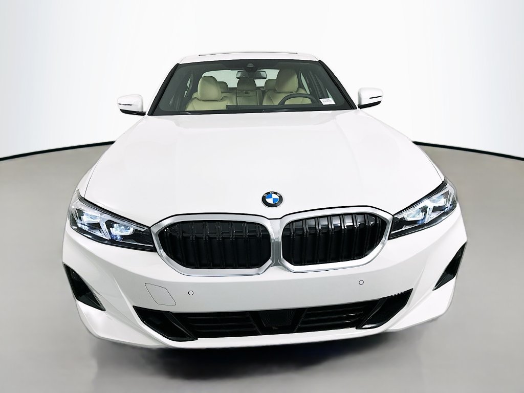 Used 2026 BMW 330i Sedan w/ Convenience Package RWD image 2