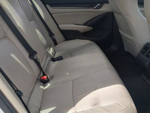 Used 2018 Honda Accord EX-L image 18