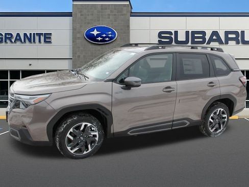 New 2025 Subaru Forester Limited image 4