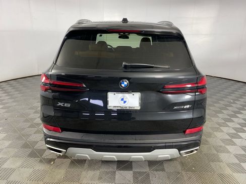 Certified 2024 BMW X5 xDrive40i w/ Parking Assistance Package AWD/4WD image 28