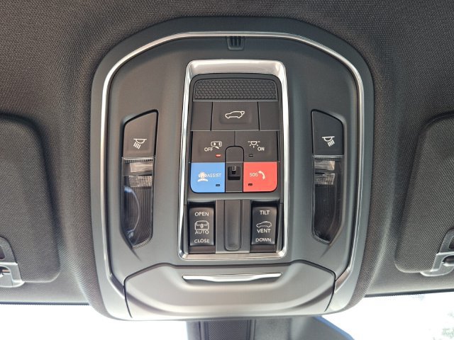 New 2026 Jeep Grand Cherokee Laredo X AWD/4WD image 21