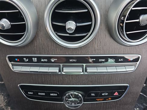 Used 2020 Mercedes-Benz C 300 Sedan image 26