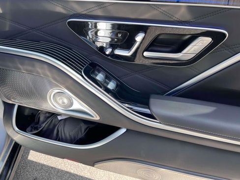 Used 2024 Mercedes-Benz Maybach S 680 4MATIC image 30