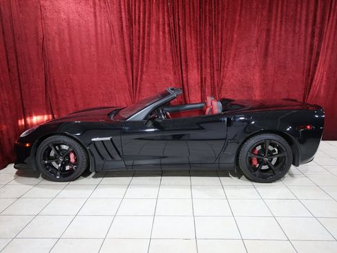 Used 2013 Chevrolet Corvette Grand Sport w/ 3LT Preferred Equipment Group RWD image 5