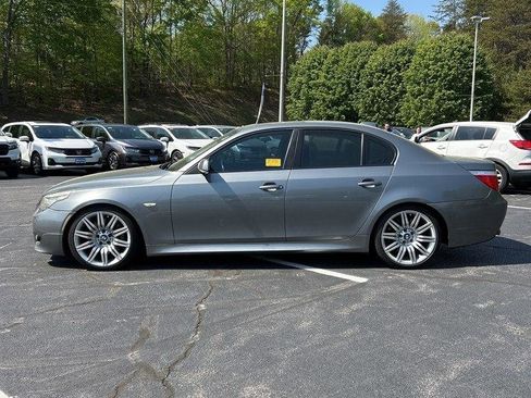 Used 2008 BMW 550i Sedan image 2