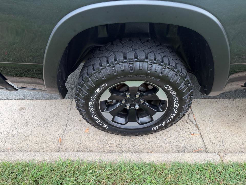 Used 2020 RAM 1500 Rebel w/ Rebel Level 2 Equipment Group AWD/4WD image 27