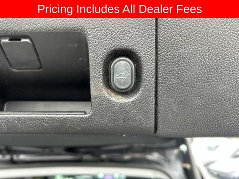 Used 2016 Chevrolet Tahoe LTZ AWD/4WD image 20