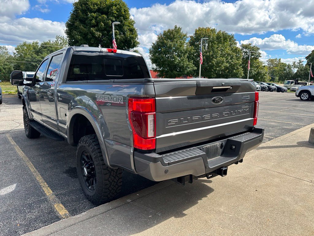 Used 2022 Ford F250 Lariat w/ Tremor Off-Road Package AWD/4WD image 2