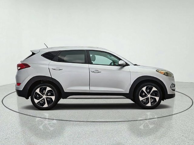 Used 2017 Hyundai Tucson Sport w/ Cargo Package AWD/4WD image 7