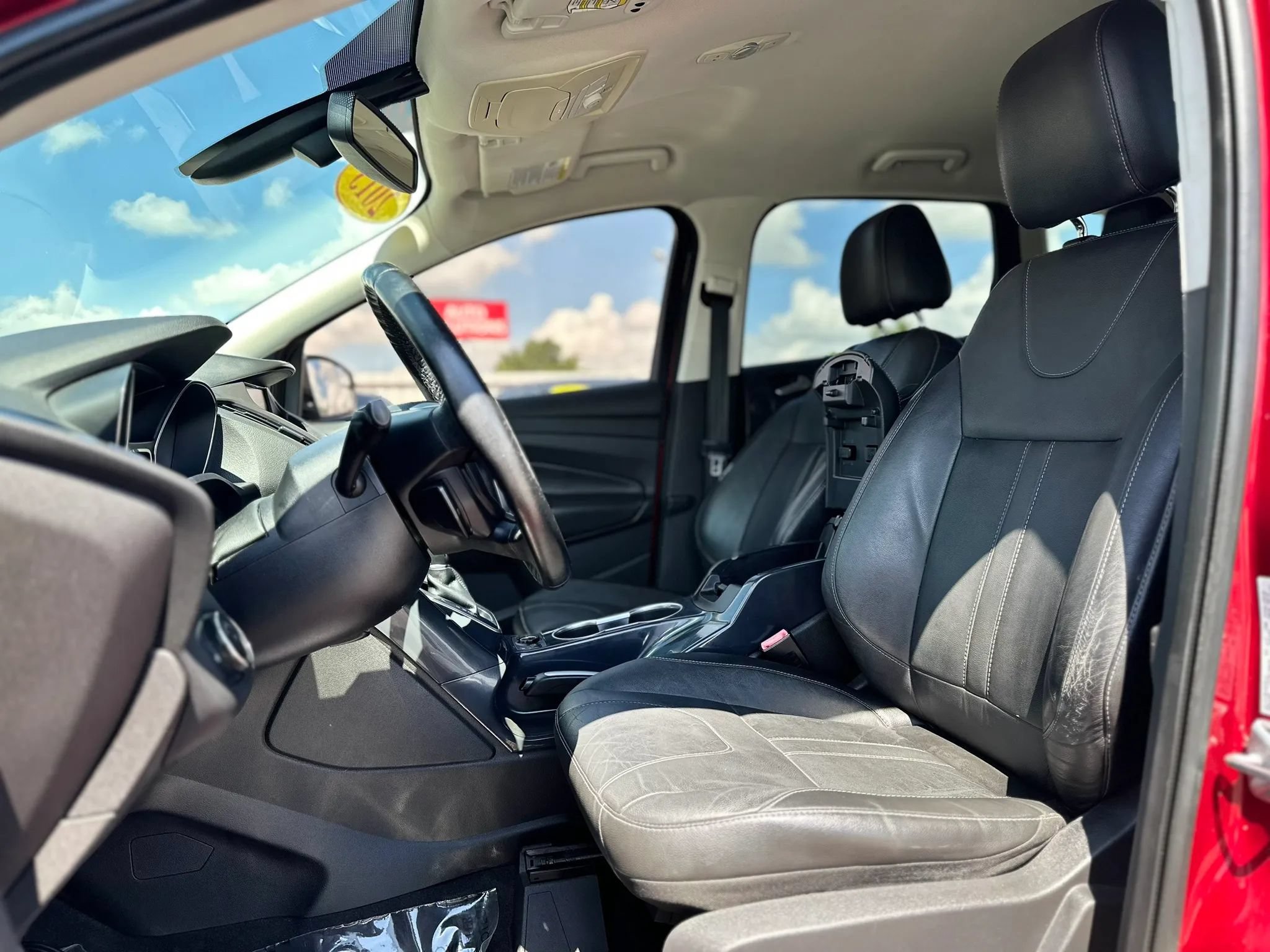 Used 2013 Ford Escape Titanium FWD image 12