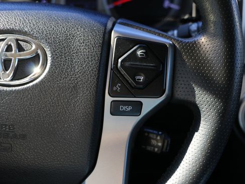 Used 2017 Toyota 4Runner Limited image 20