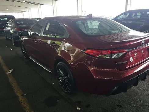 Used 2023 Toyota Corolla SE FWD image 4