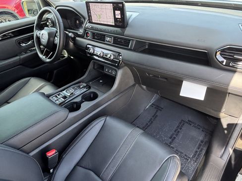 Certified 2026 Honda Passport RTL image 8