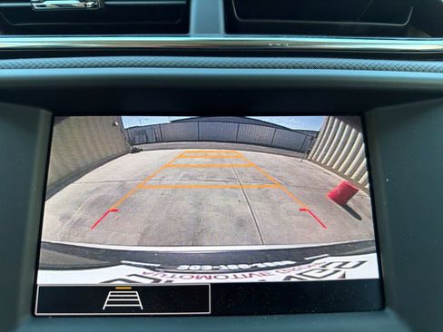 Used 2023 Chevrolet TrailBlazer LT FWD image 18