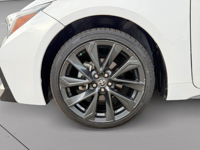 Certified 2023 Toyota Corolla SE w/ SE Premium Package FWD image 9
