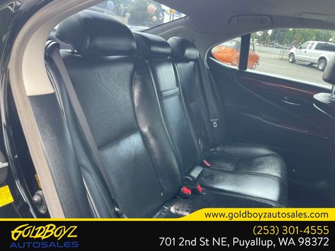 Used 2011 Lexus LS 460 AWD w/ Luxury Value Edition image 19