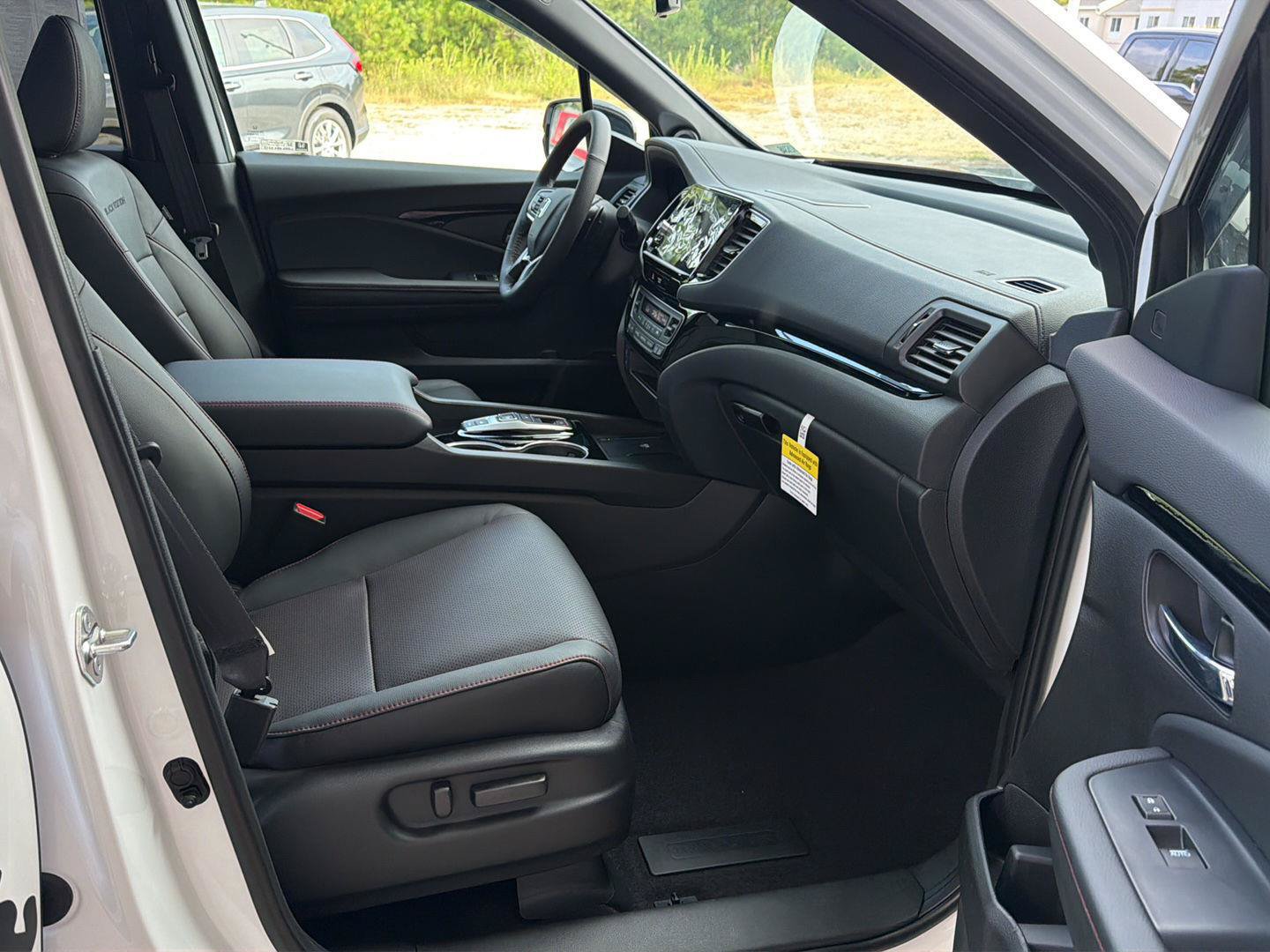 New 2026 Honda Ridgeline Black Edition image 15