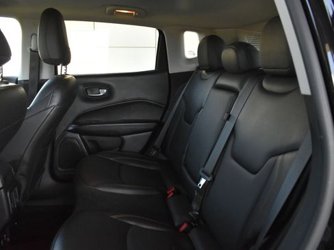 Used 2021 Jeep Compass Limited AWD/4WD image 17