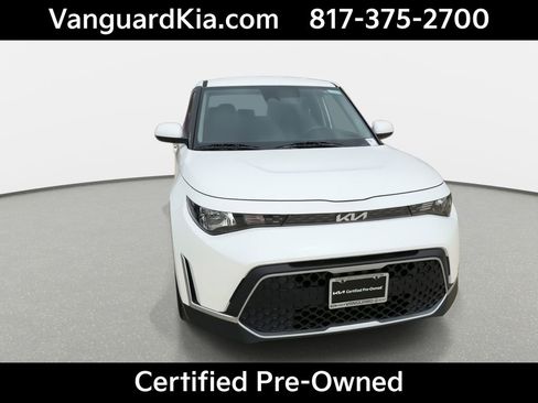 Certified 2025 Kia Soul LX image 3