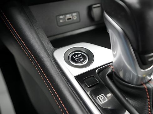 Used 2022 Nissan Sentra SR FWD image 30