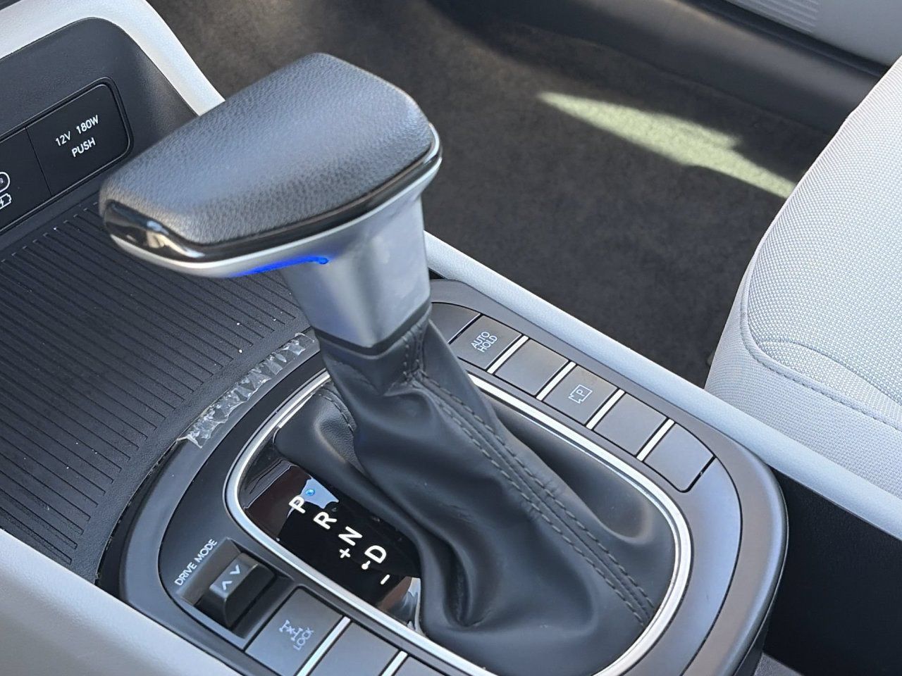 Certified 2024 Hyundai Kona SE AWD/4WD image 28
