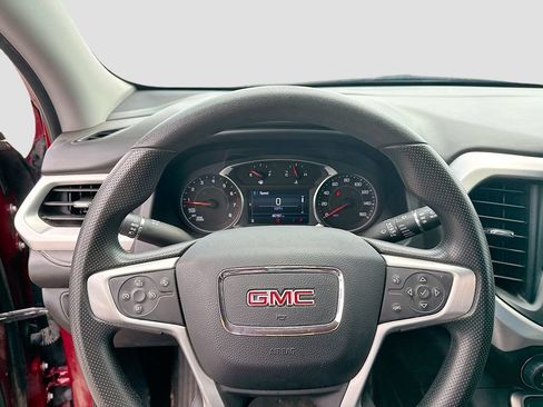 Used 2023 GMC Acadia SLE w/ Driver Convenience Package FWD image 12