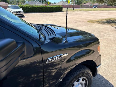 Used 2013 Ford F150 XL w/ Mid Equipment Group RWD image 9