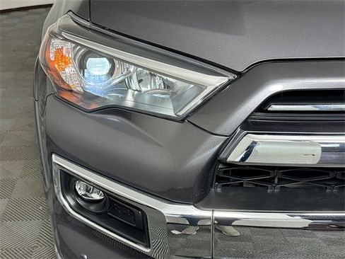 Used 2022 Toyota 4Runner Limited image 3
