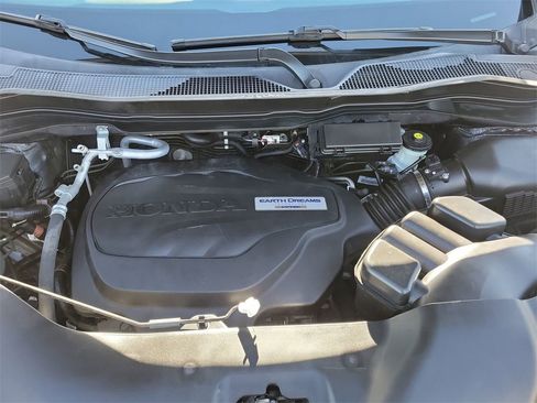 Used 2020 Honda Pilot Touring image 27