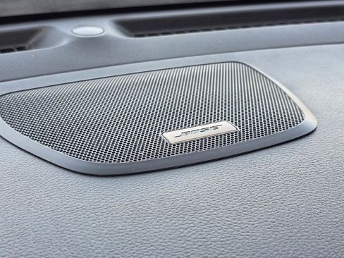 Used 2015 Nissan Rogue SL w/ SL Premium Package image 26