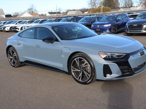 Used 2023 Audi e-tron GT Premium Plus w/ Performance Package image 3