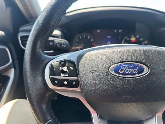 Used 2021 Ford Explorer XLT w/ Equipment Group 202A RWD image 39