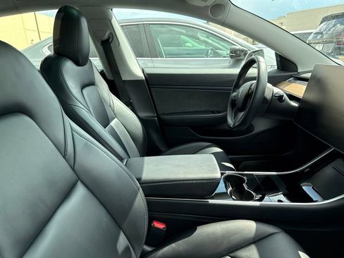 Used 2019 Tesla Model 3 Long Range AWD/4WD image 3