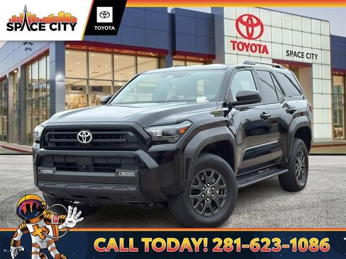 Used 2025 Toyota 4Runner SR5 image 1