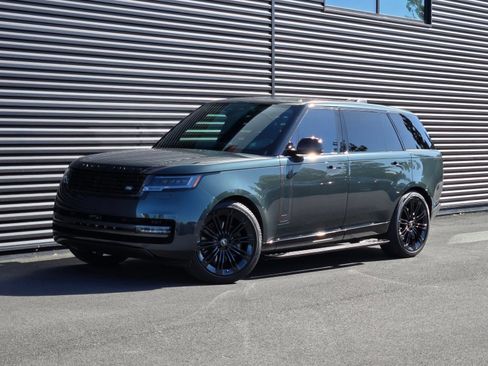 Used 2024 Land Rover Range Rover Long Wheelbase Autobiography AWD/4WD image 2