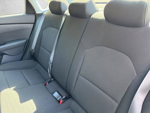 Used 2021 Kia Forte LXS FWD image 17