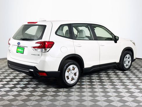 Used 2021 Subaru Forester AWD/4WD image 8