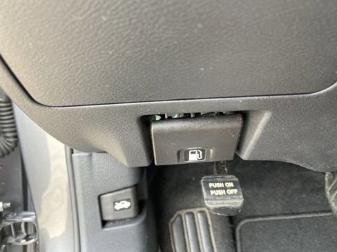 Used 2024 Nissan Altima 2.5 SV image 43