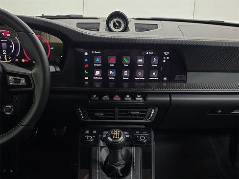 Certified 2025 Porsche 911 GT3 image 16