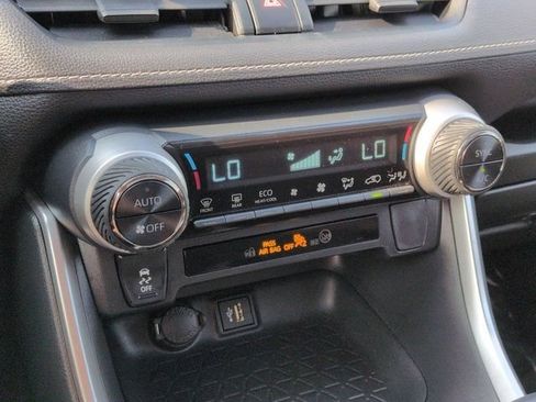 Used 2025 Toyota RAV4 XLE w/ Convenience Package AWD/4WD image 15