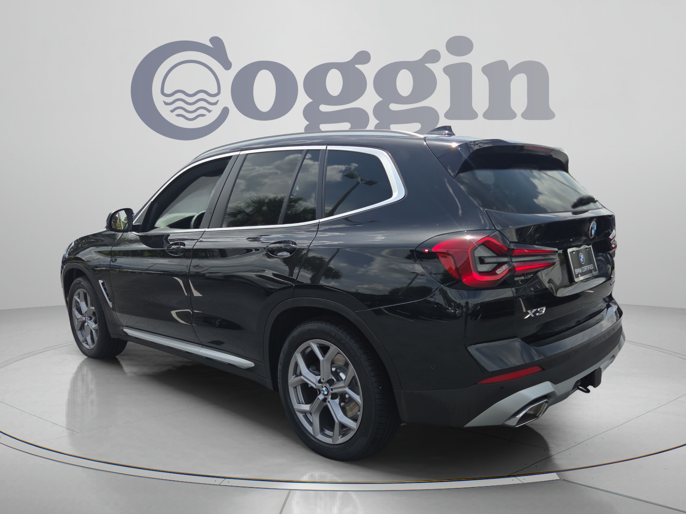Certified 2023 BMW X3 xDrive30i w/ Premium Package AWD/4WD image 3