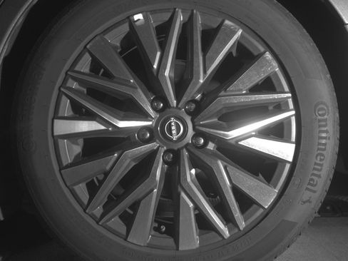 Used 2025 Nissan Altima 2.5 SV image 14